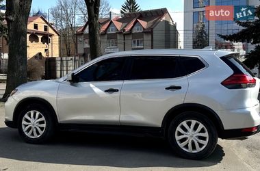 Внедорожник / Кроссовер Nissan Rogue 2016 в Тернополе