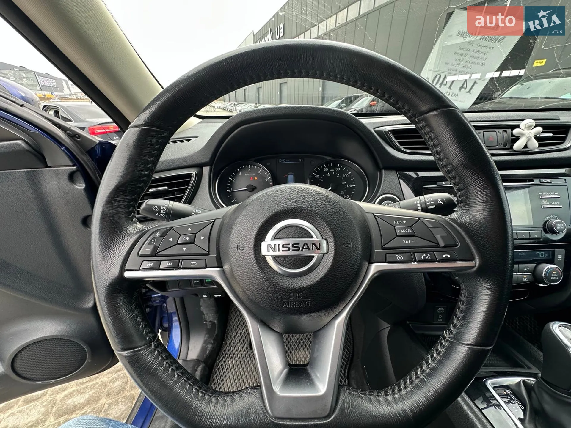 2017 Nissan Rogue - мініатюра 15