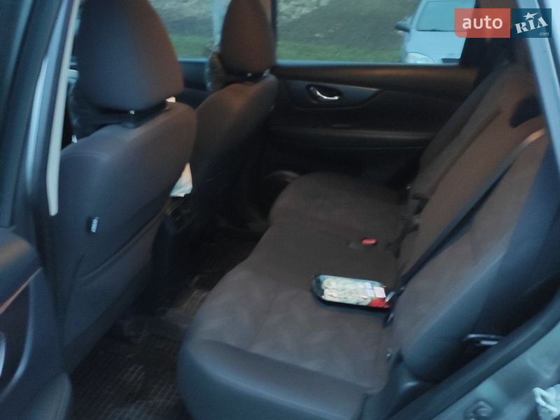 Внедорожник / Кроссовер Nissan Rogue 2016 в Лохвице фото 6 Внедорожник / Кроссовер Nissan Rogue 2016 в Лохвице