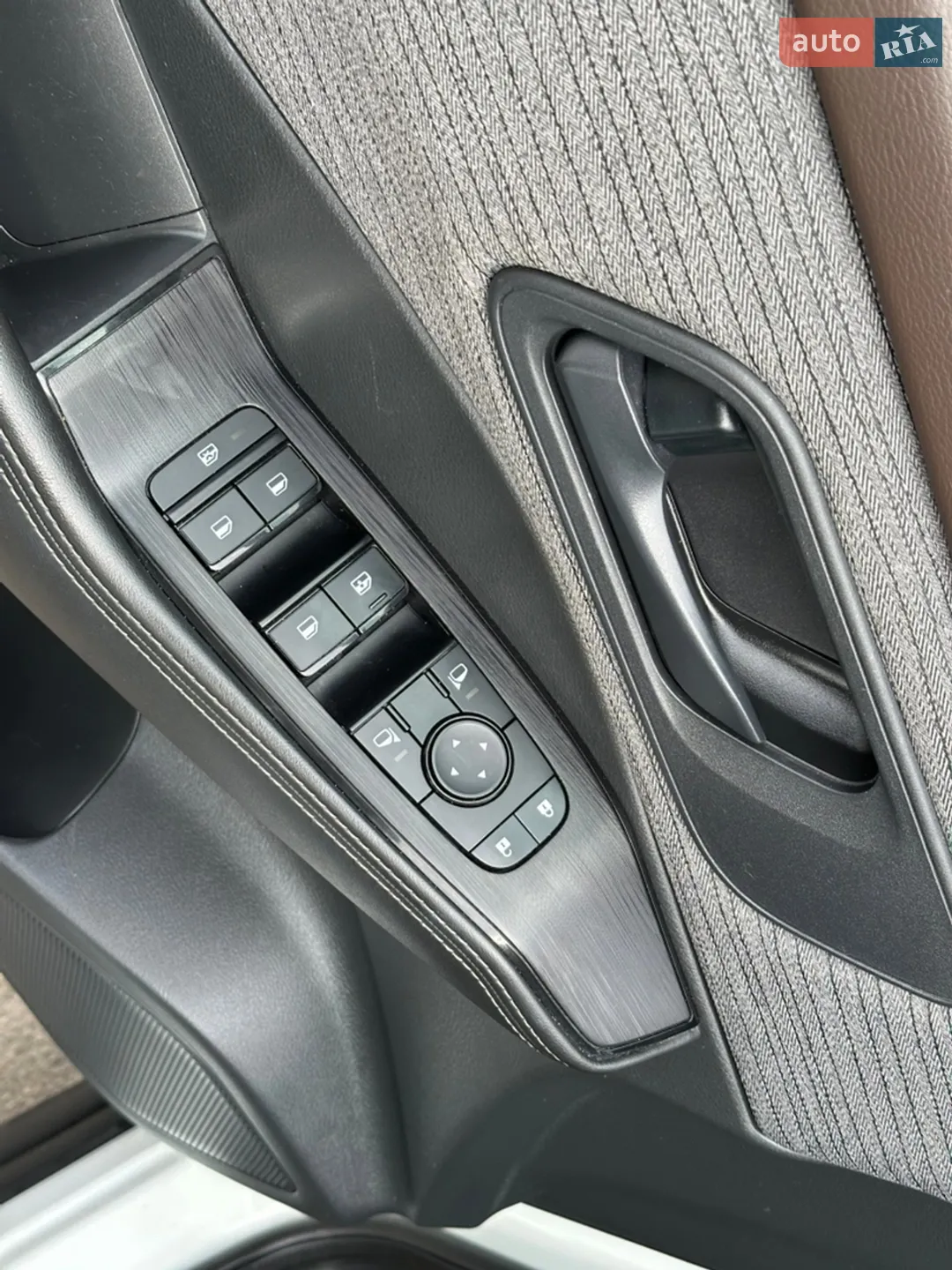2021 Nissan Rogue - мініатюра 26