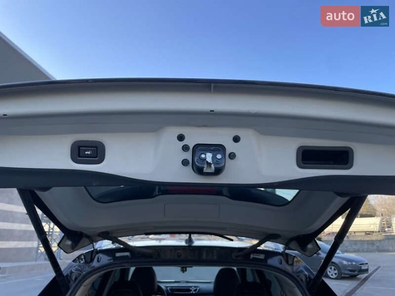 Внедорожник / Кроссовер Nissan Rogue 2016 в Тернополе фото 16 Внедорожник / Кроссовер Nissan Rogue 2016 в Тернополе