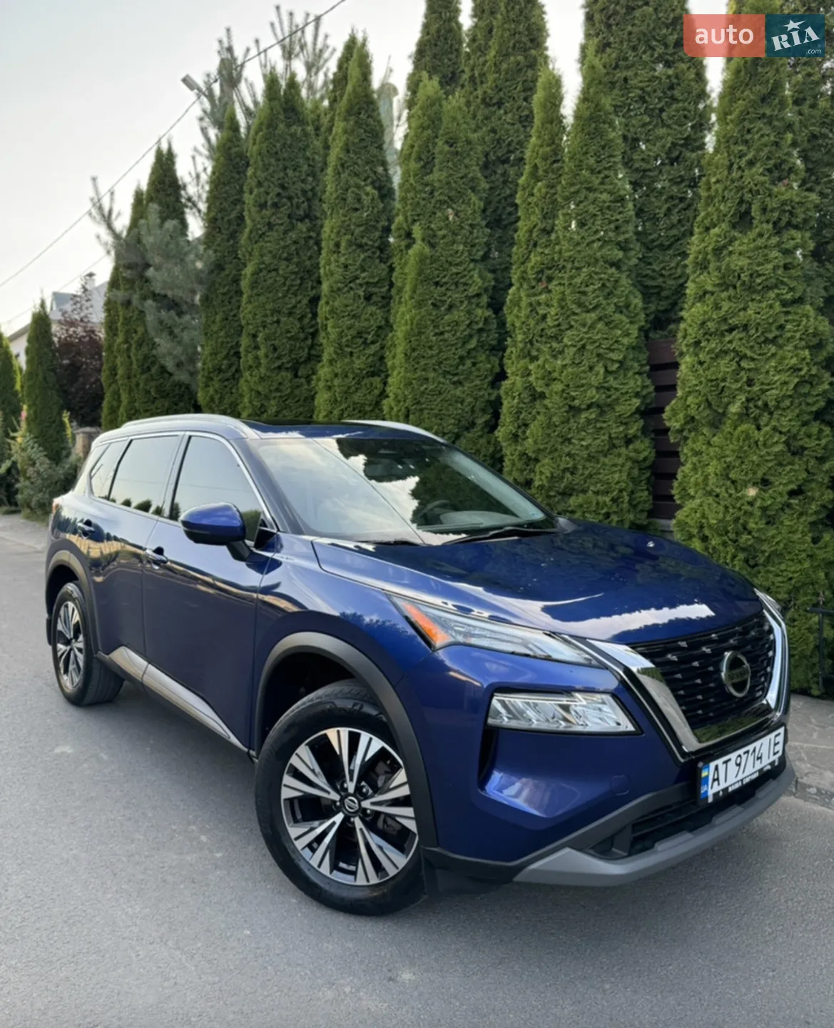 2021 Nissan Rogue - мініатюра 2
