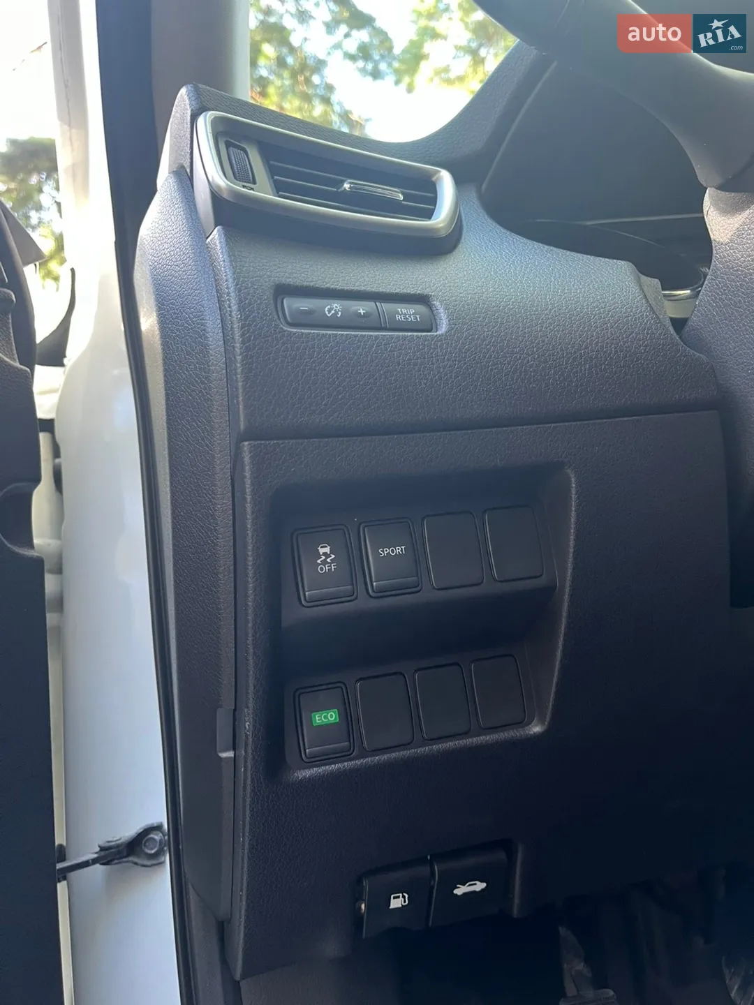 2015 Nissan Rogue - мініатюра 8