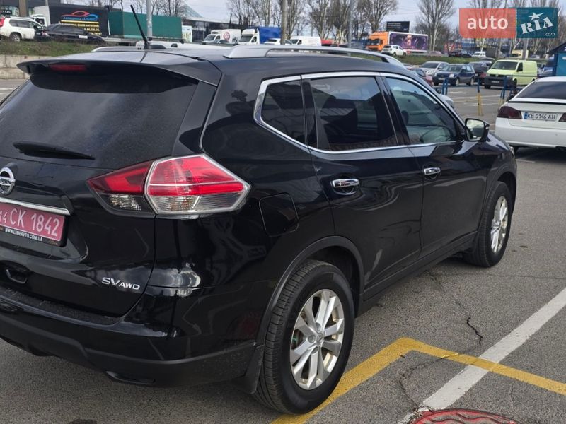 Внедорожник / Кроссовер Nissan Rogue 2015 в Днепре