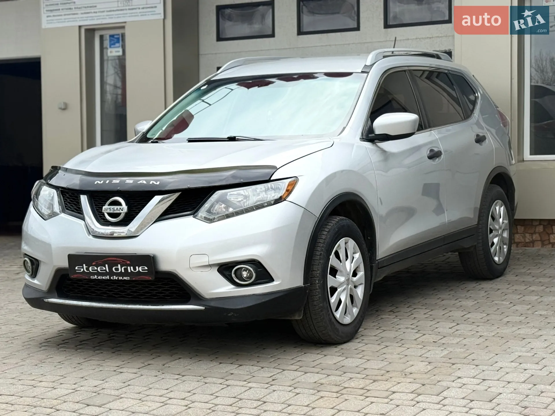 2016 Nissan Rogue - фото 1