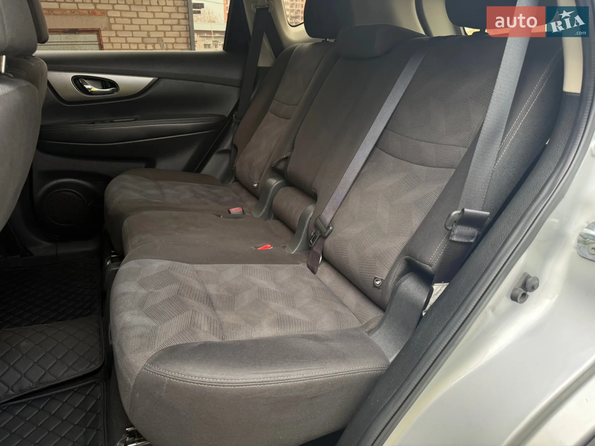 2016 Nissan Rogue - мініатюра 11