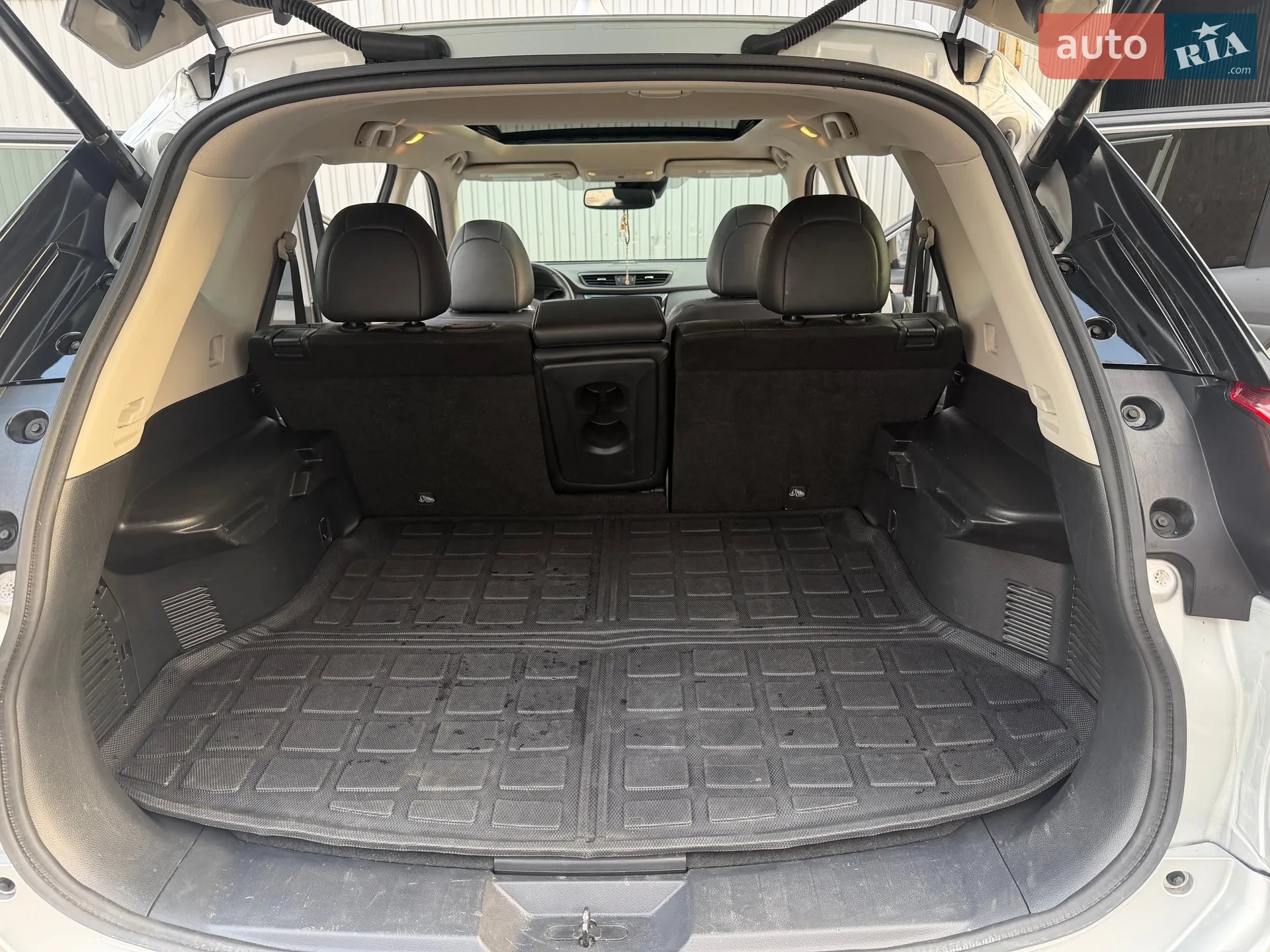 2020 Nissan Rogue - мініатюра 8