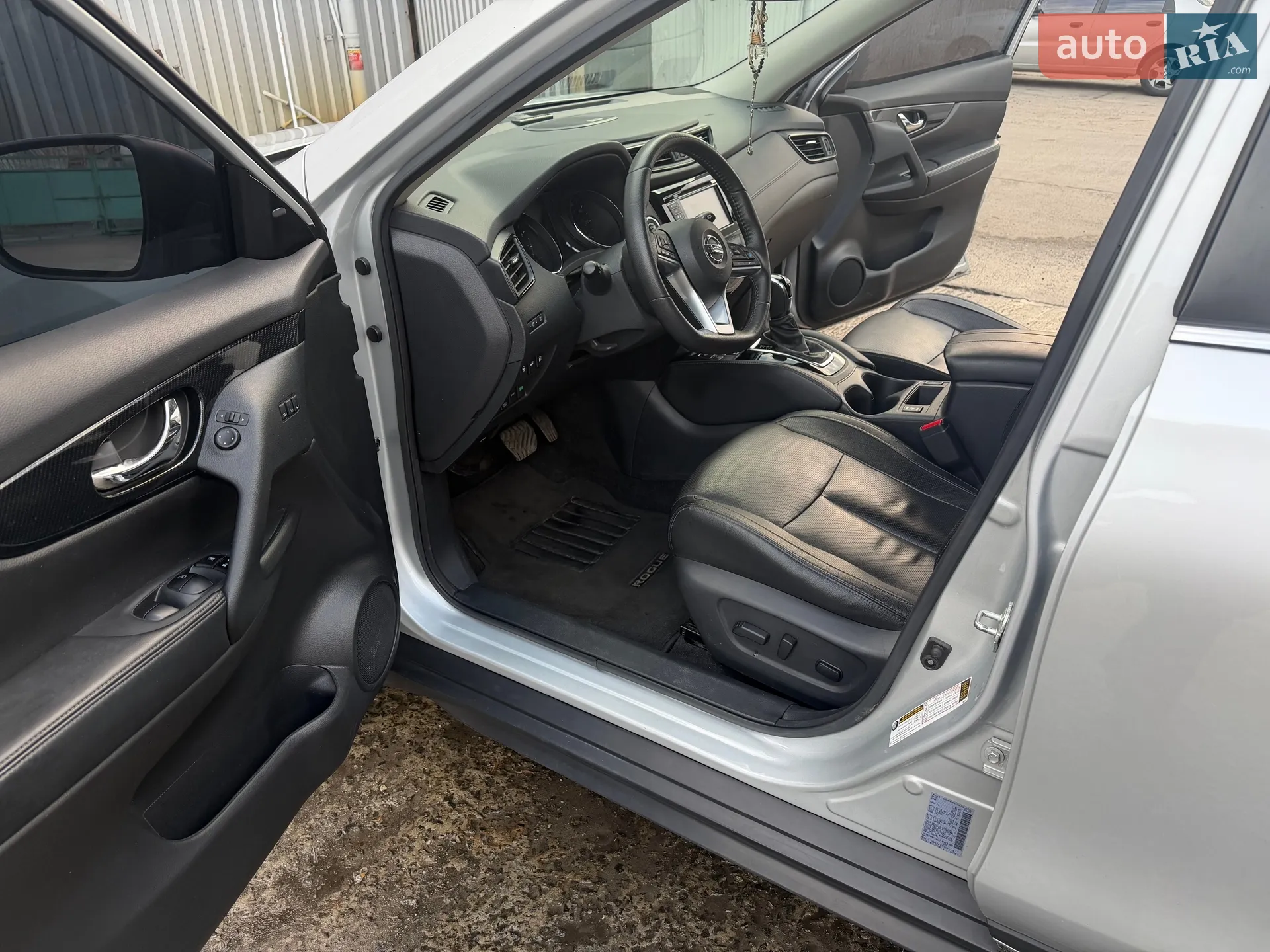 2020 Nissan Rogue - мініатюра 25