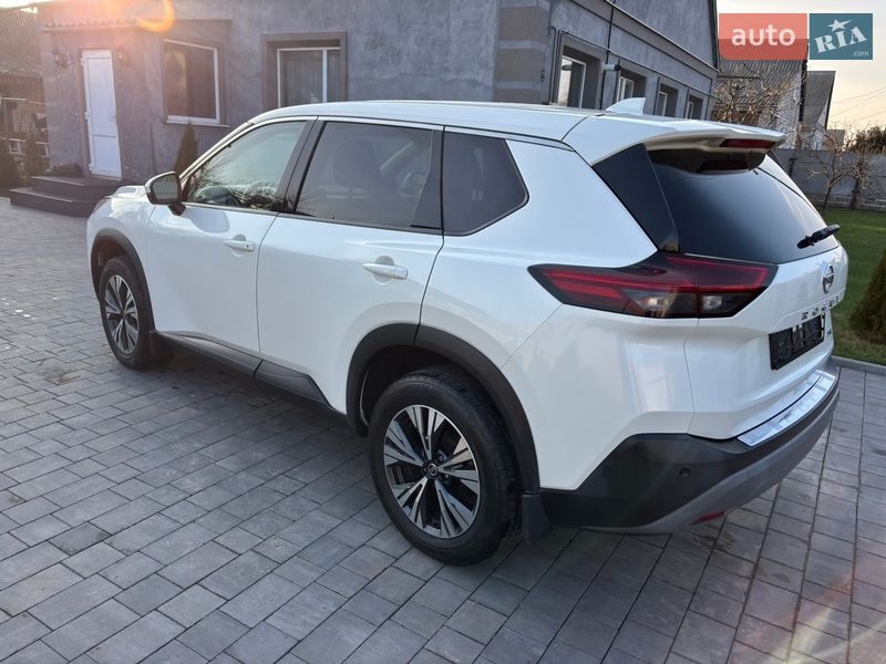 Позашляховик / Кросовер Nissan Rogue 2021 в Полтаві