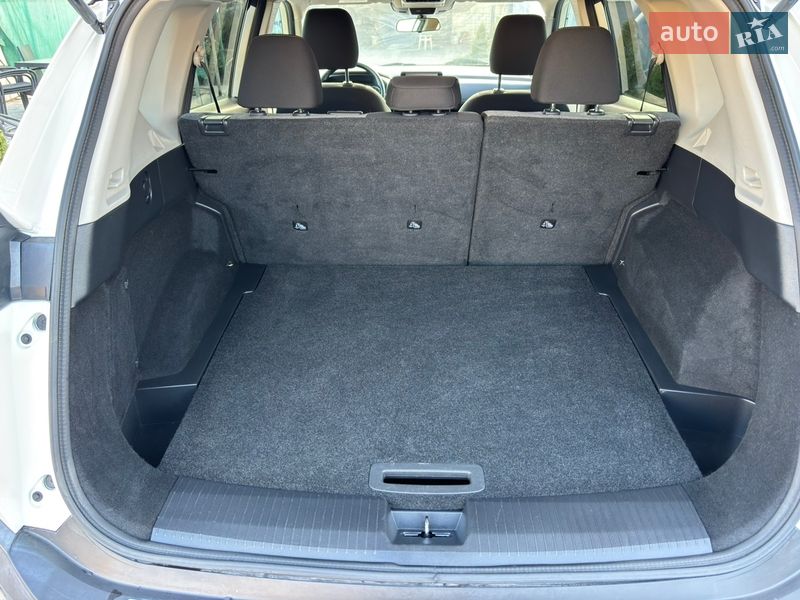 Позашляховик / Кросовер Nissan Rogue 2021 в Полтаві