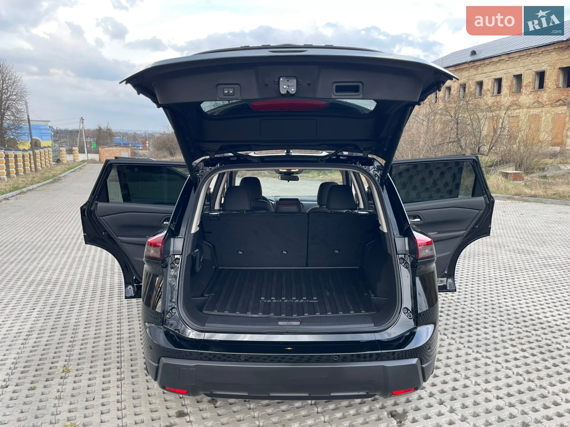 2024 Nissan Rogue - мініатюра 25