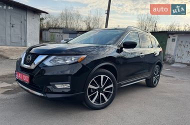 Внедорожник / Кроссовер Nissan Rogue 2020 в Житомире