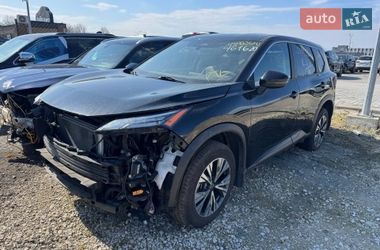Позашляховик / Кросовер Nissan Rogue 2022 в Львові