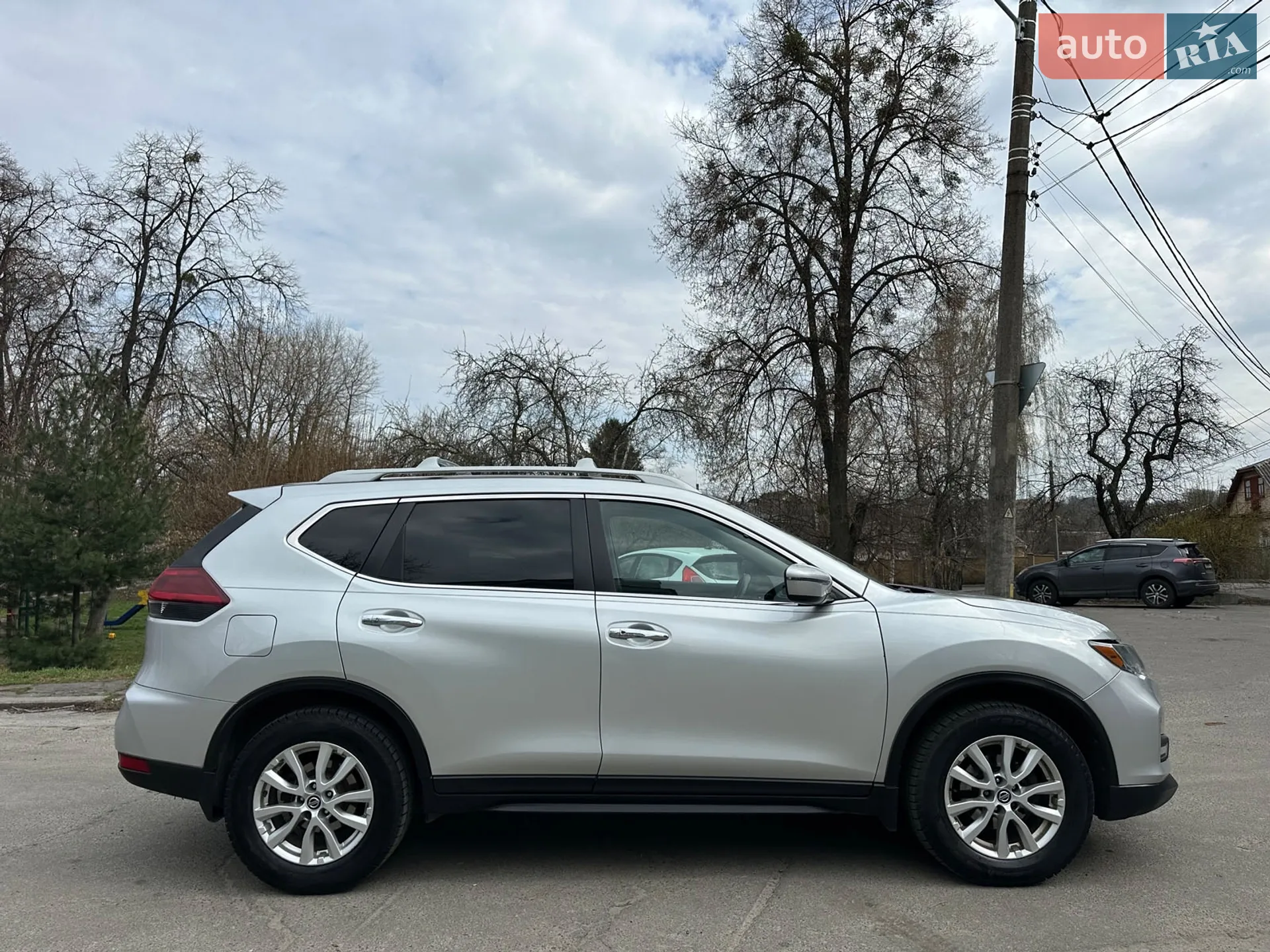2020 Nissan Rogue - мініатюра 9