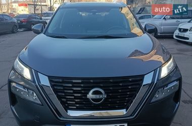 Внедорожник / Кроссовер Nissan Rogue 2023 в Киеве