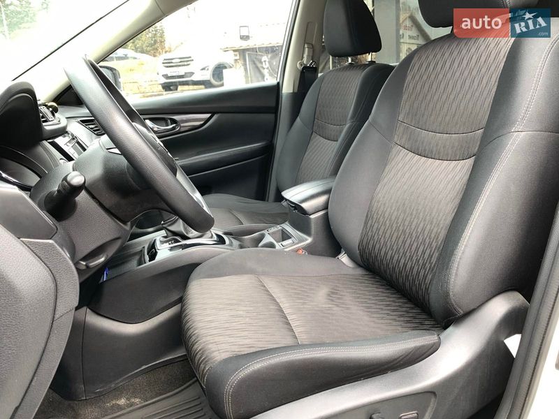 Позашляховик / Кросовер Nissan Rogue 2018 в Вінниці