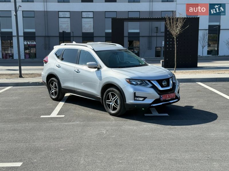 Nissan Rogue 2020