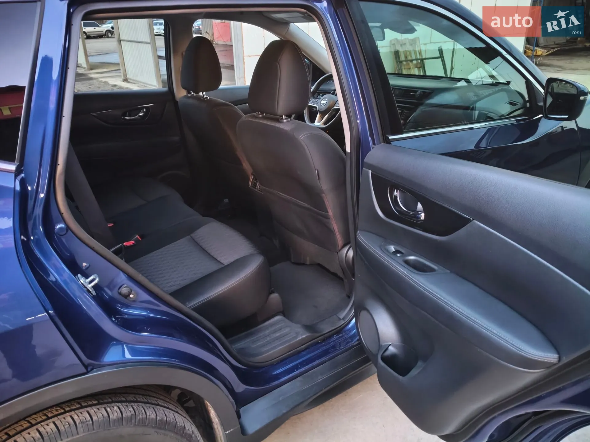 2018 Nissan Rogue - мініатюра 12