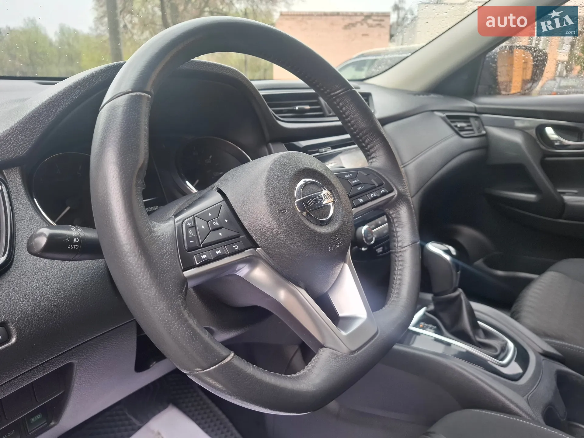 2017 Nissan Rogue - мініатюра 14