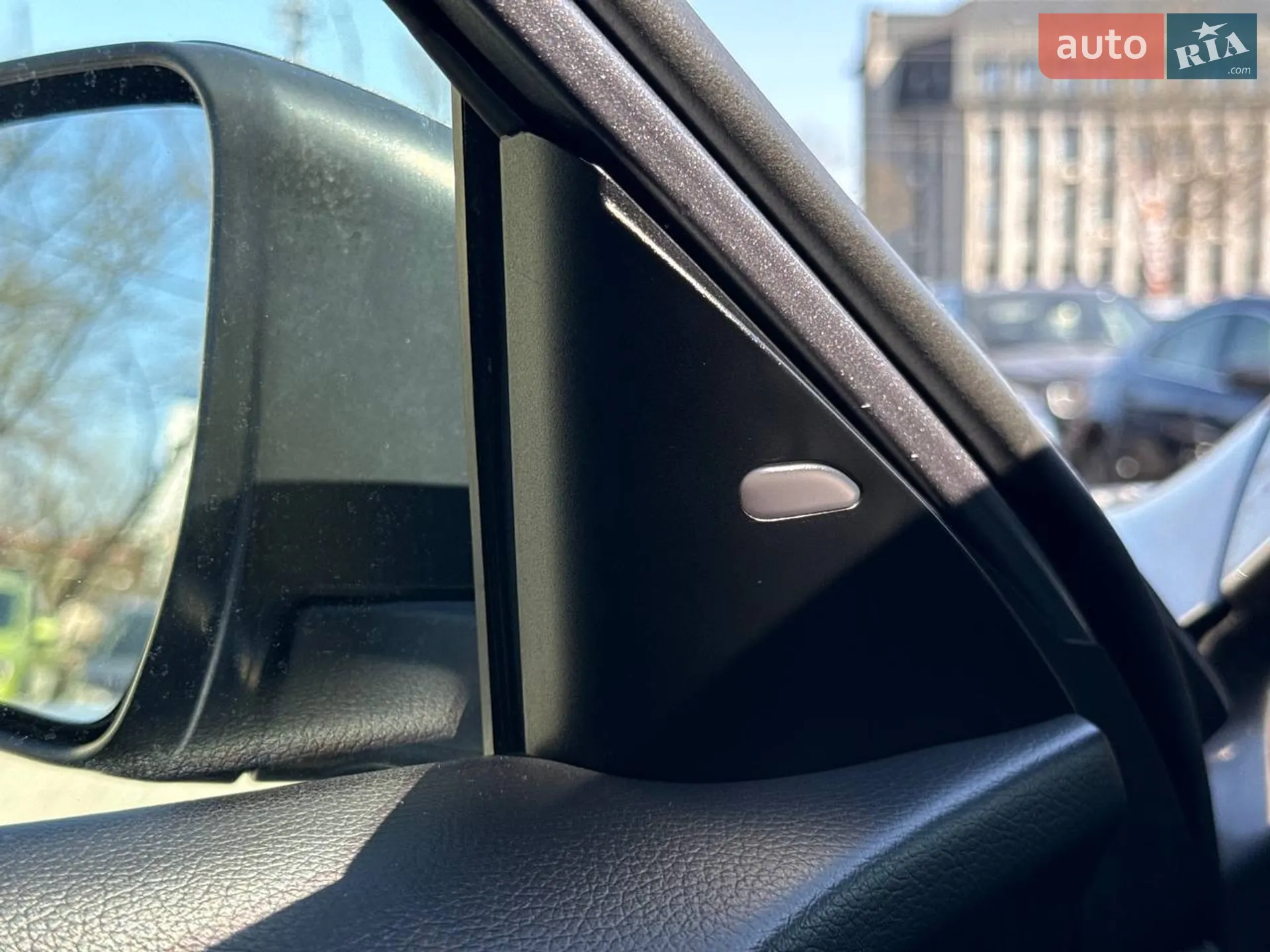 2016 Nissan Rogue - мініатюра 19