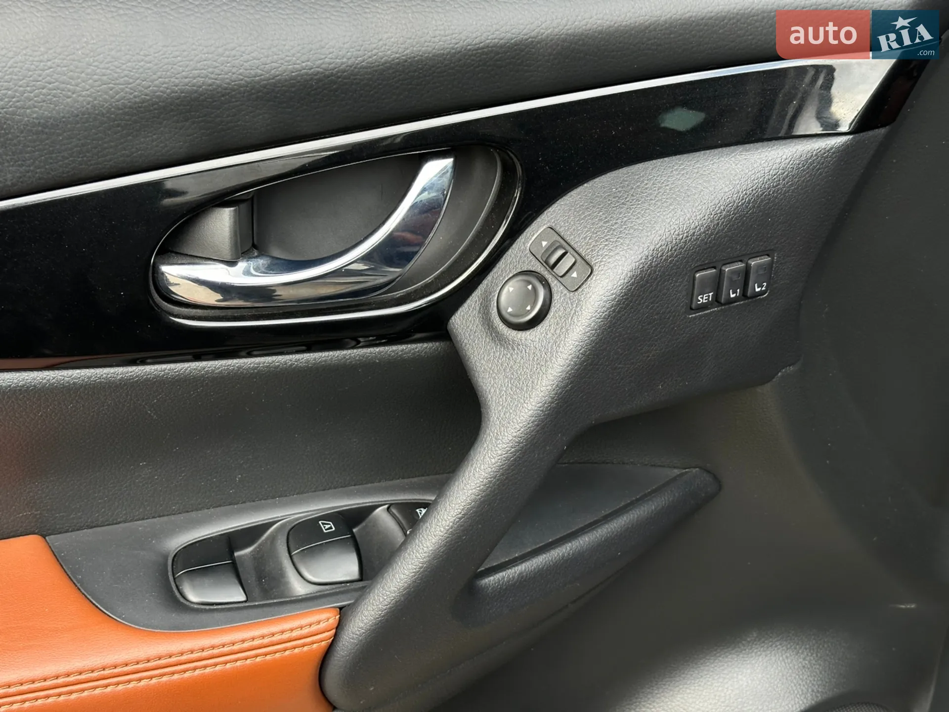 2019 Nissan Rogue - мініатюра 28