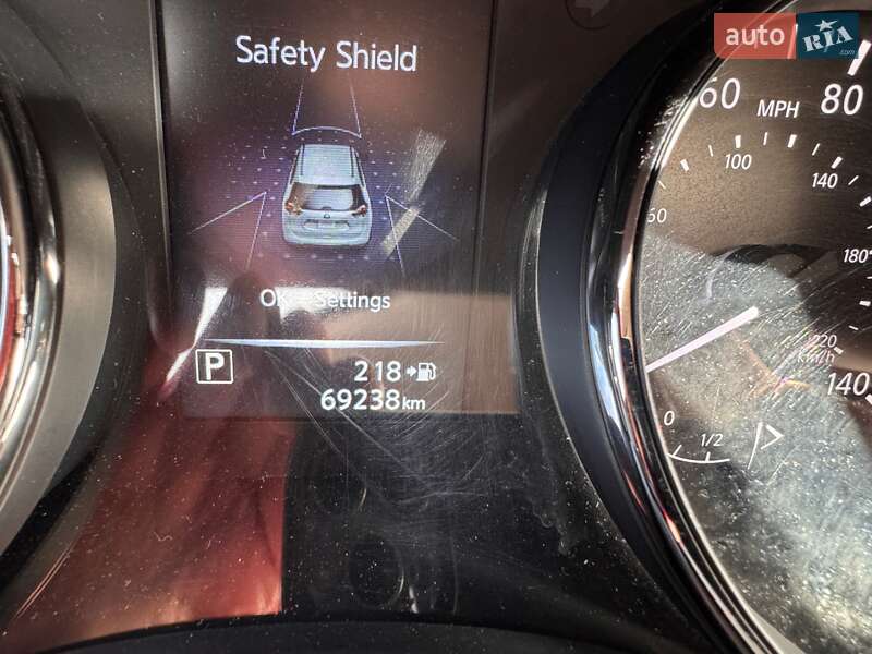 Позашляховик / Кросовер Nissan Rogue 2017 в Івано-Франківську