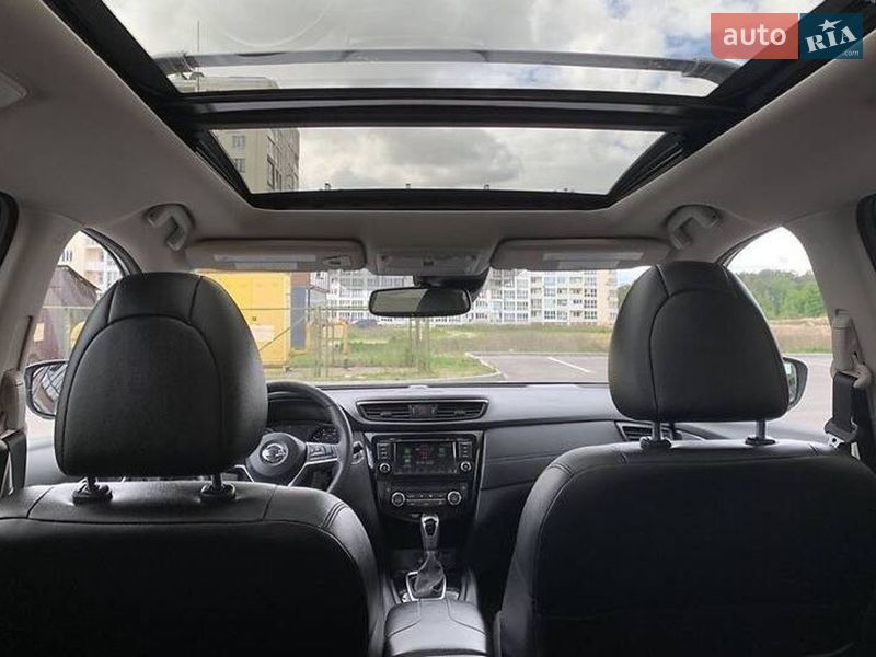 Внедорожник / Кроссовер Nissan Rogue 2018 в Киеве фото 8 Внедорожник / Кроссовер Nissan Rogue 2018 в Киеве