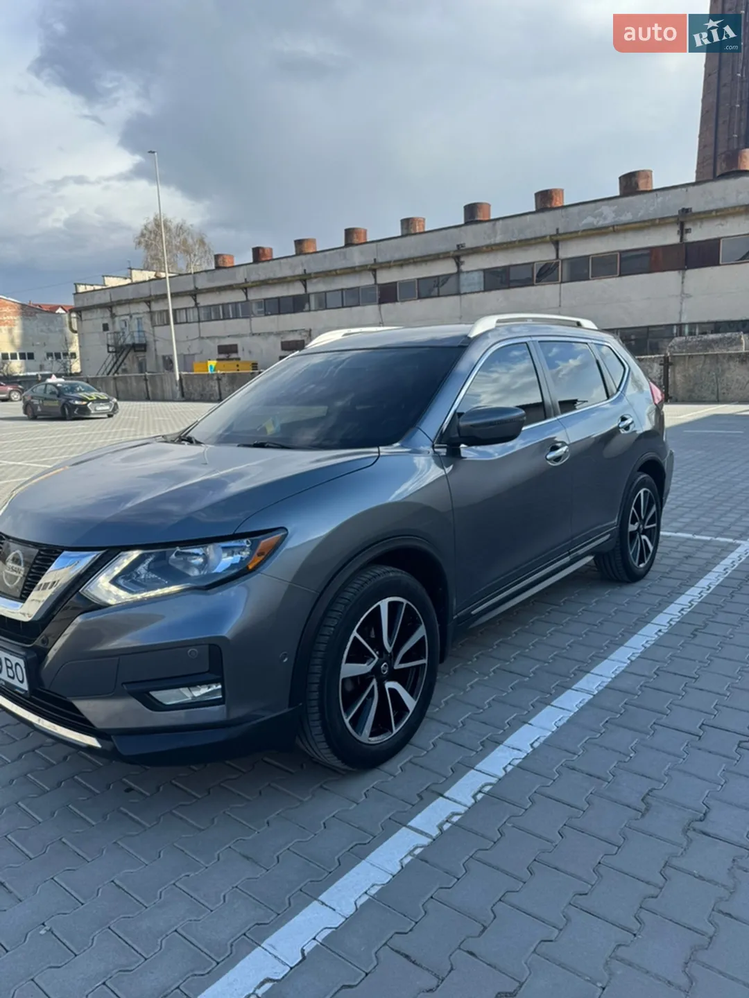 2017 Nissan Rogue - мініатюра 2