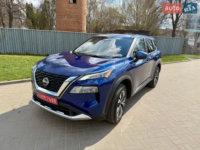 Позашляховик / Кросовер Nissan Rogue 2023 в Житомирі