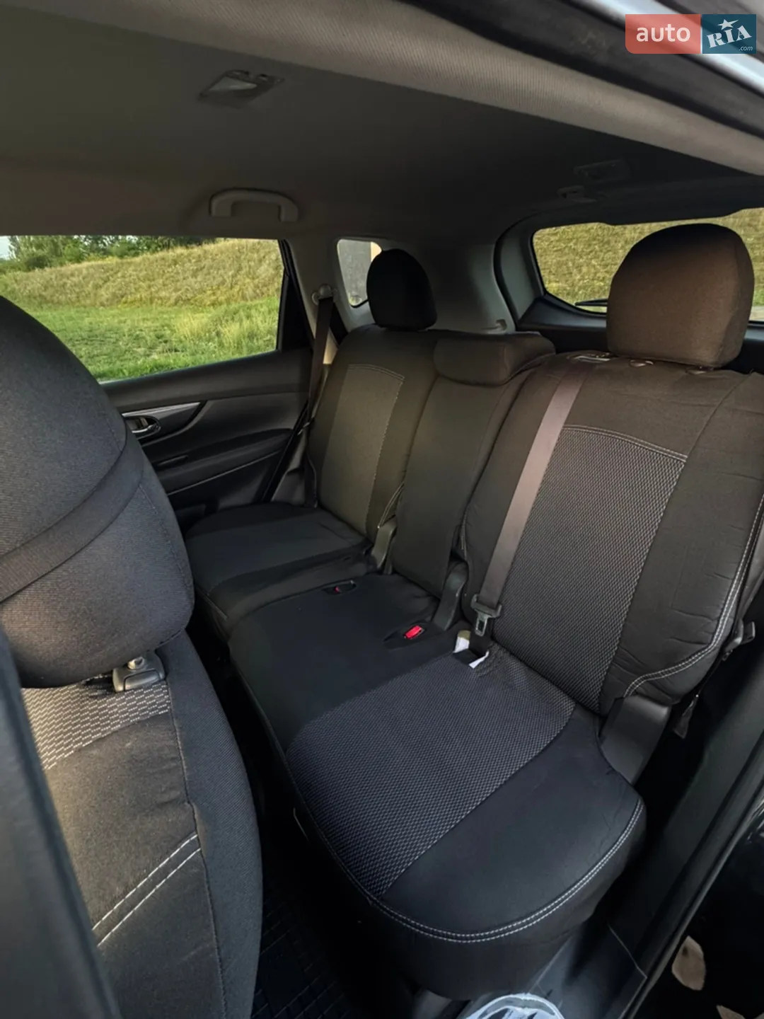 2017 Nissan Rogue - мініатюра 13