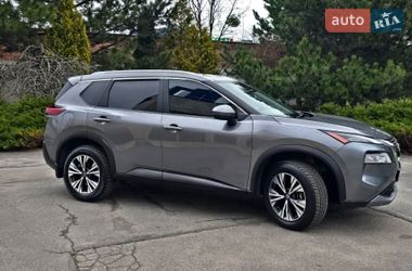 Внедорожник / Кроссовер Nissan Rogue 2023 в Полтаве
