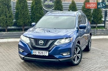 Позашляховик / Кросовер Nissan Rogue 2018 в Харкові