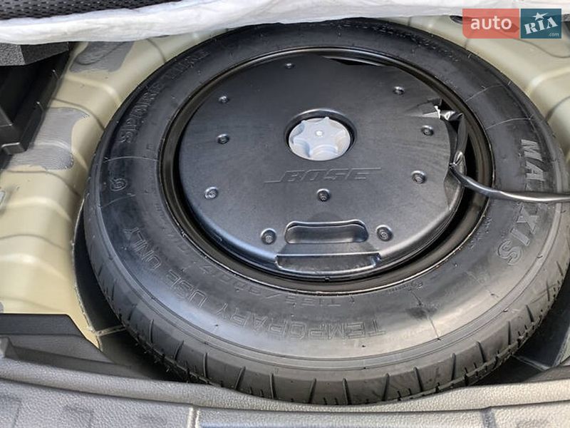 Позашляховик / Кросовер Nissan Rogue 2018 в Києві