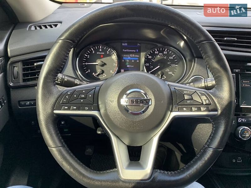 Позашляховик / Кросовер Nissan Rogue 2018 в Києві