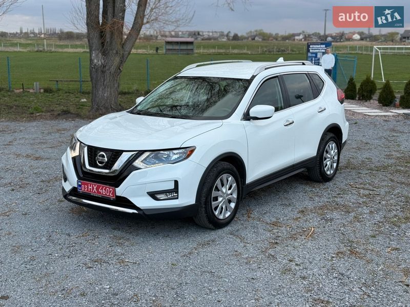 Позашляховик / Кросовер Nissan Rogue 2018 в Рівному