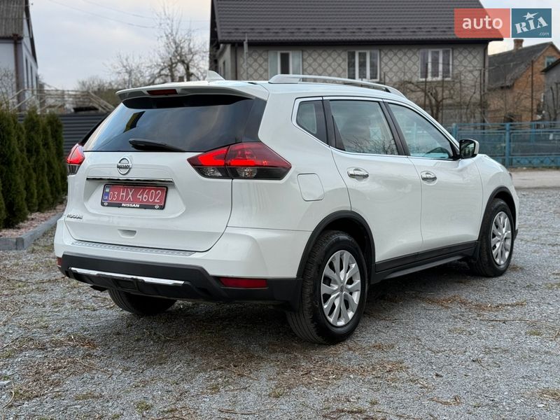 Позашляховик / Кросовер Nissan Rogue 2018 в Рівному