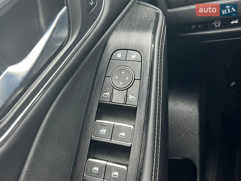 Позашляховик / Кросовер Nissan Rogue 2023 в Софіївській Борщагівці