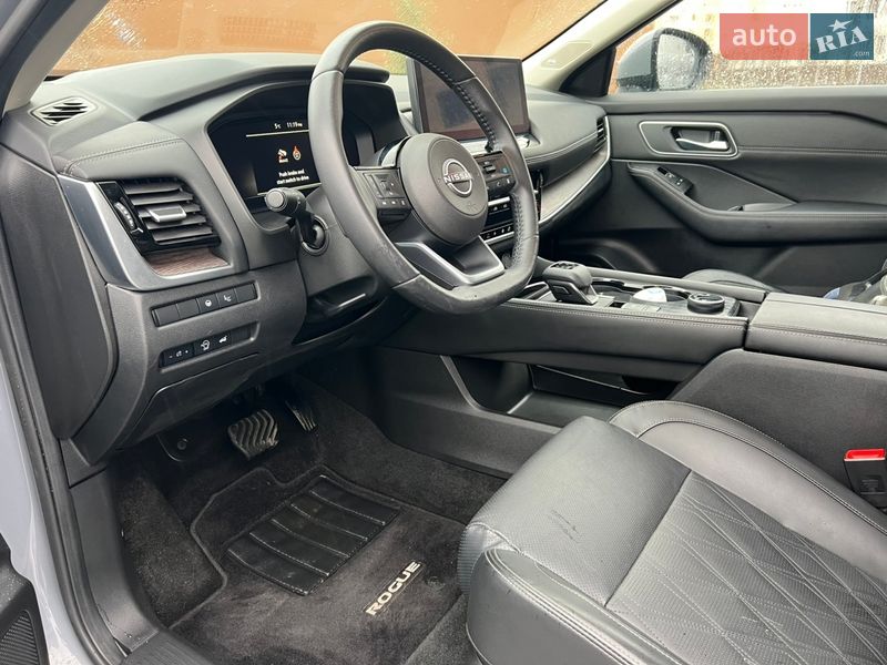 Позашляховик / Кросовер Nissan Rogue 2023 в Софіївській Борщагівці