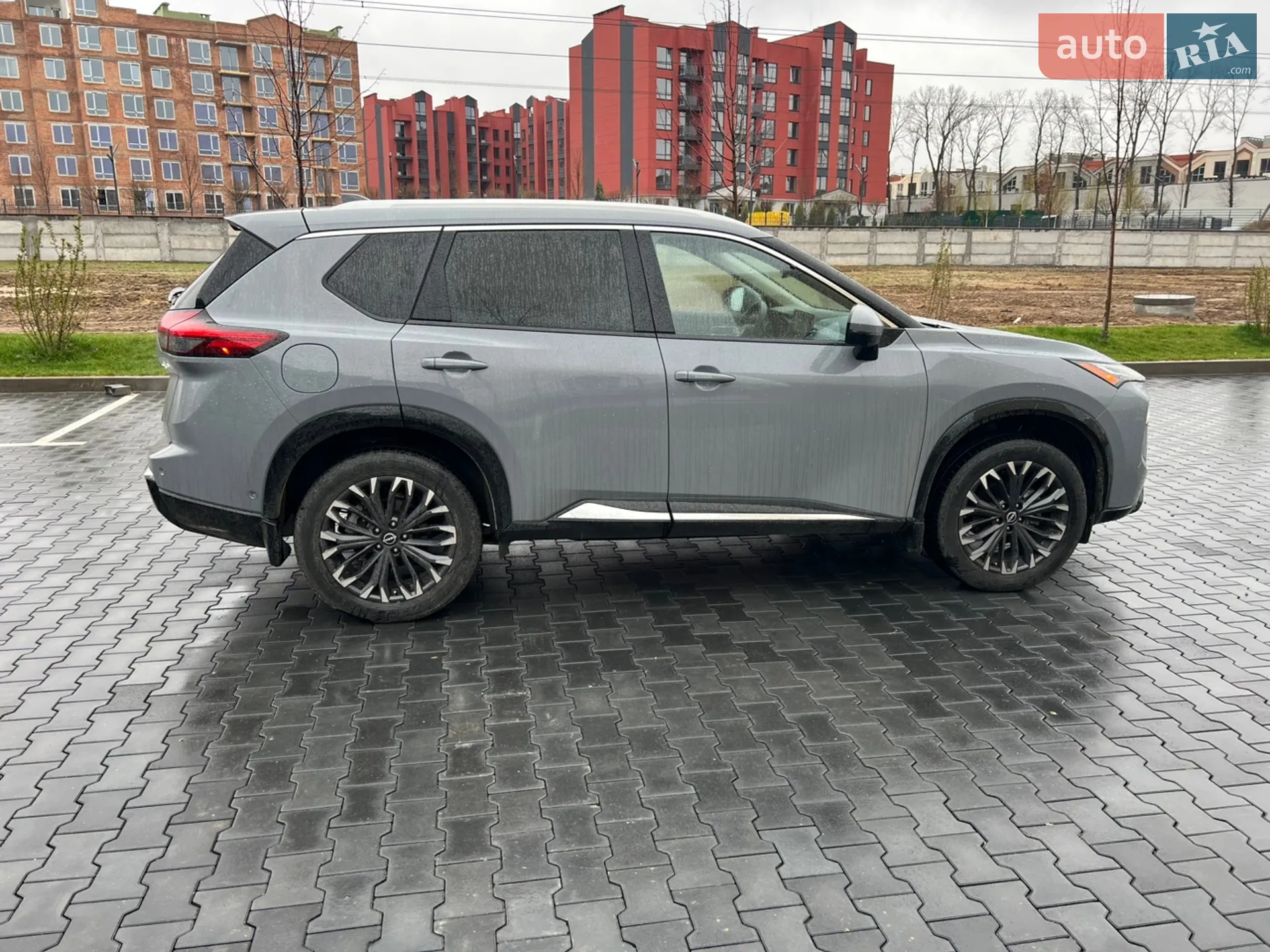 2023 Nissan Rogue - мініатюра 2
