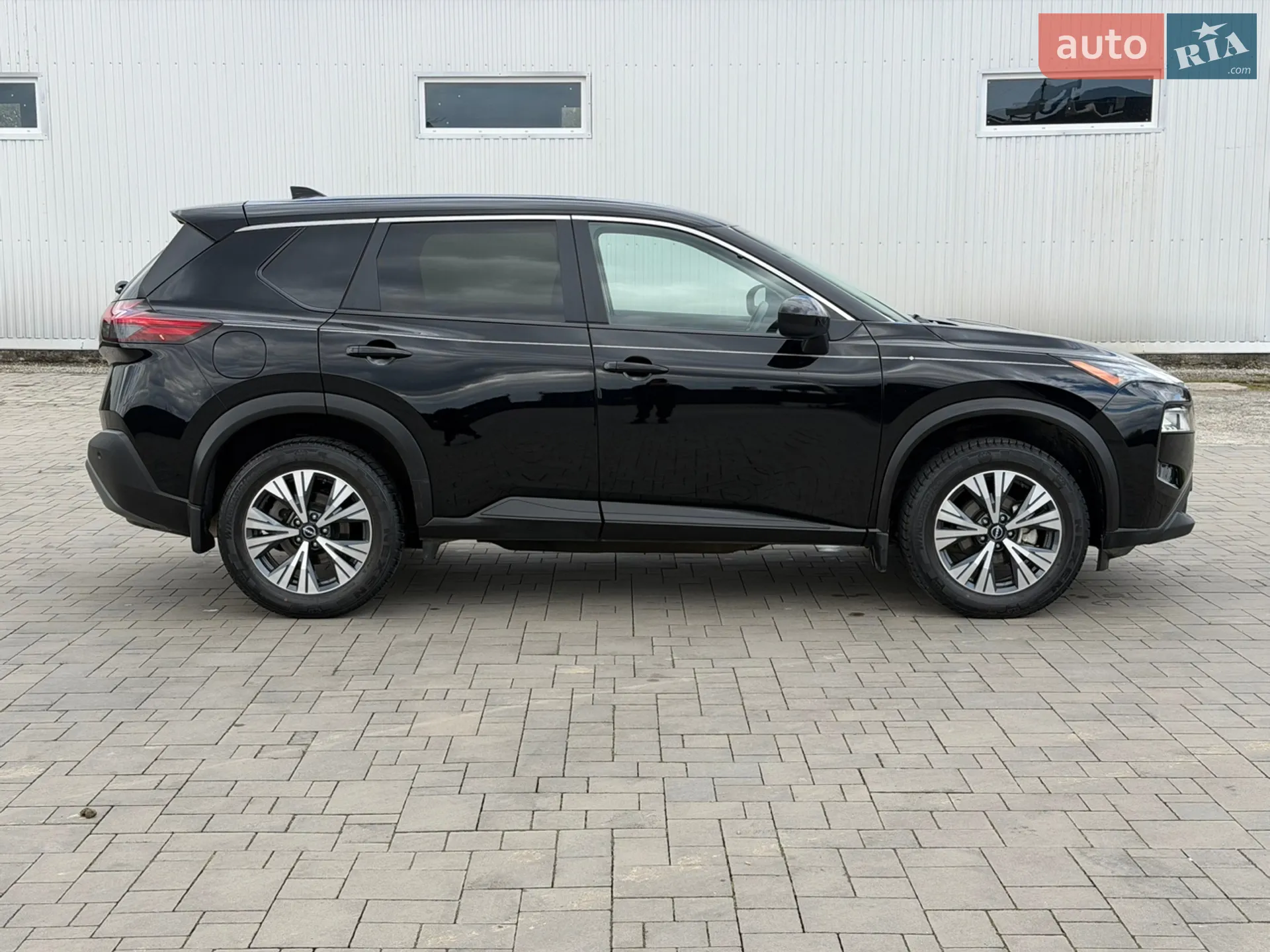 2023 Nissan Rogue - мініатюра 2