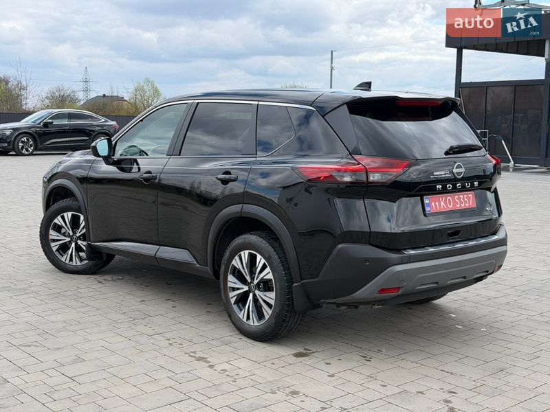 Позашляховик / Кросовер Nissan Rogue 2023 в Калуші