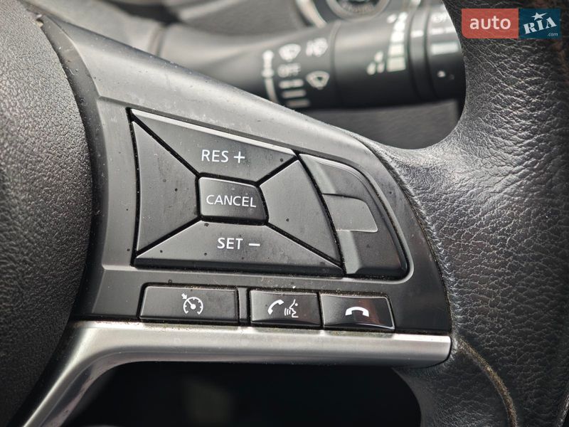 Позашляховик / Кросовер Nissan Rogue 2016 в Харкові