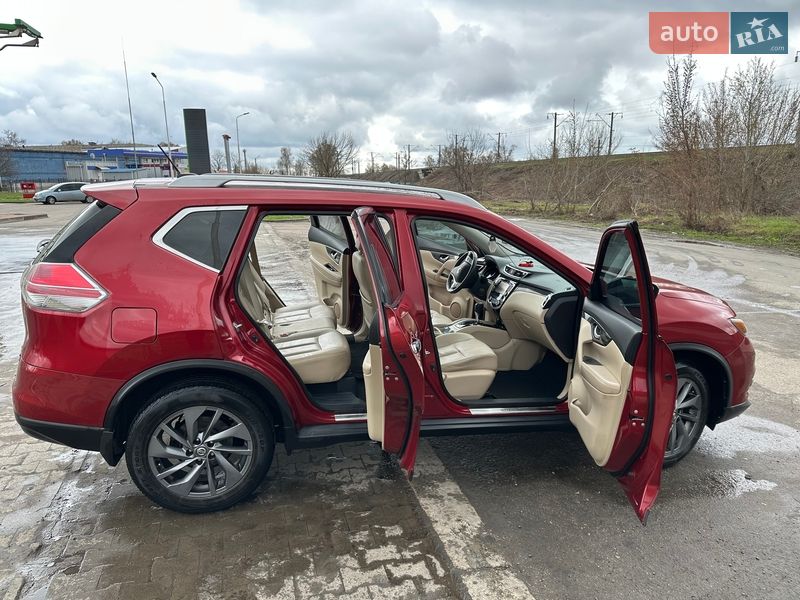 Позашляховик / Кросовер Nissan Rogue 2016 в Конотопі
