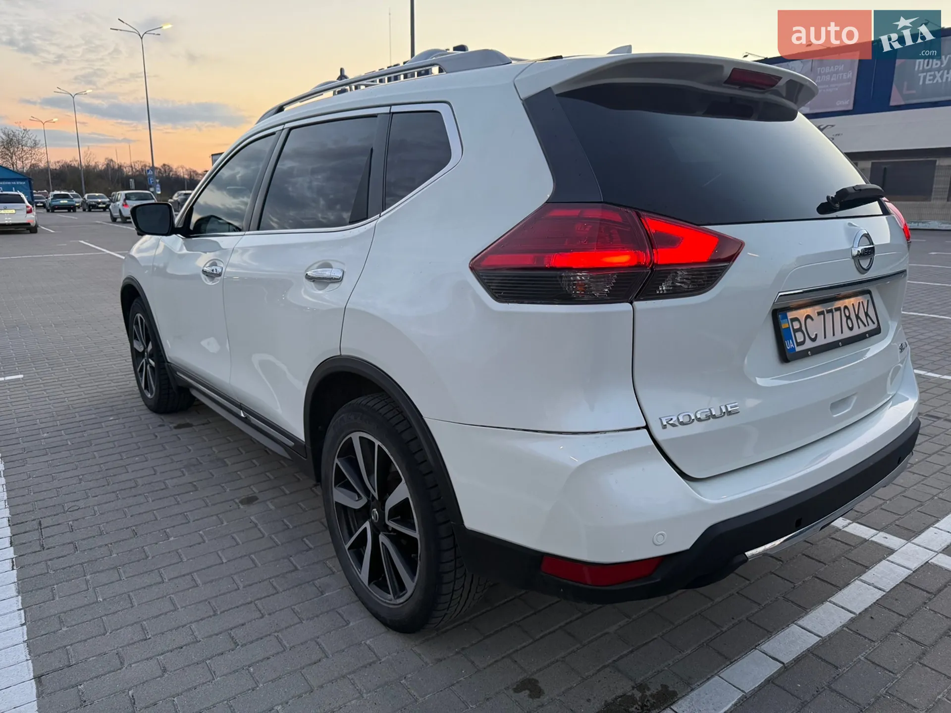 2016 Nissan Rogue - мініатюра 5