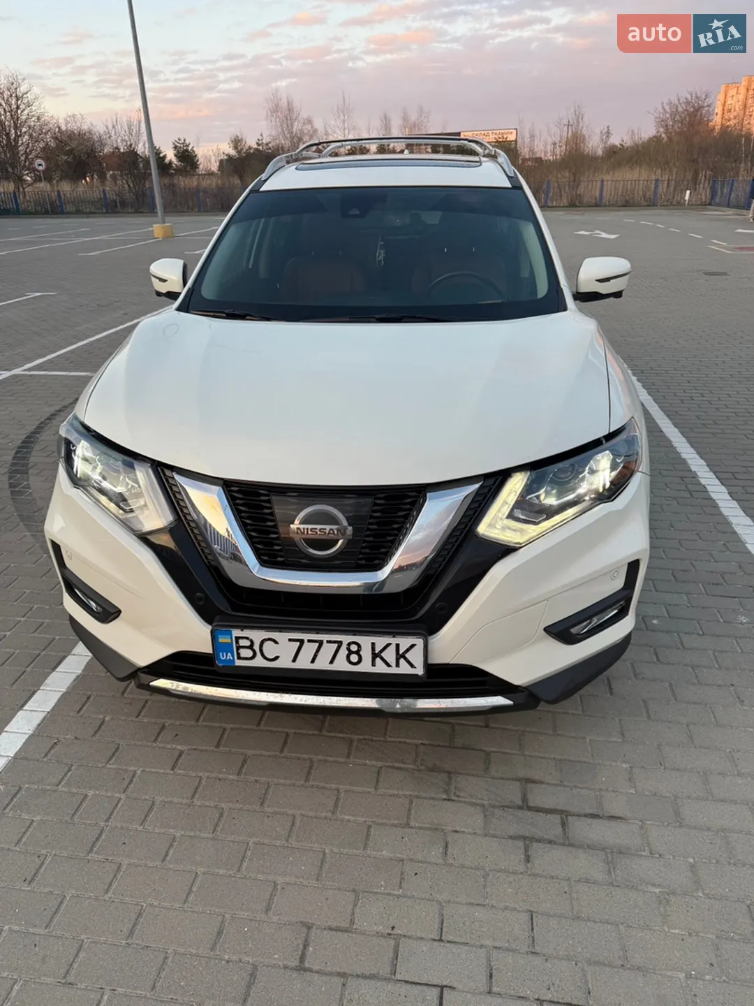 2016 Nissan Rogue - мініатюра 9