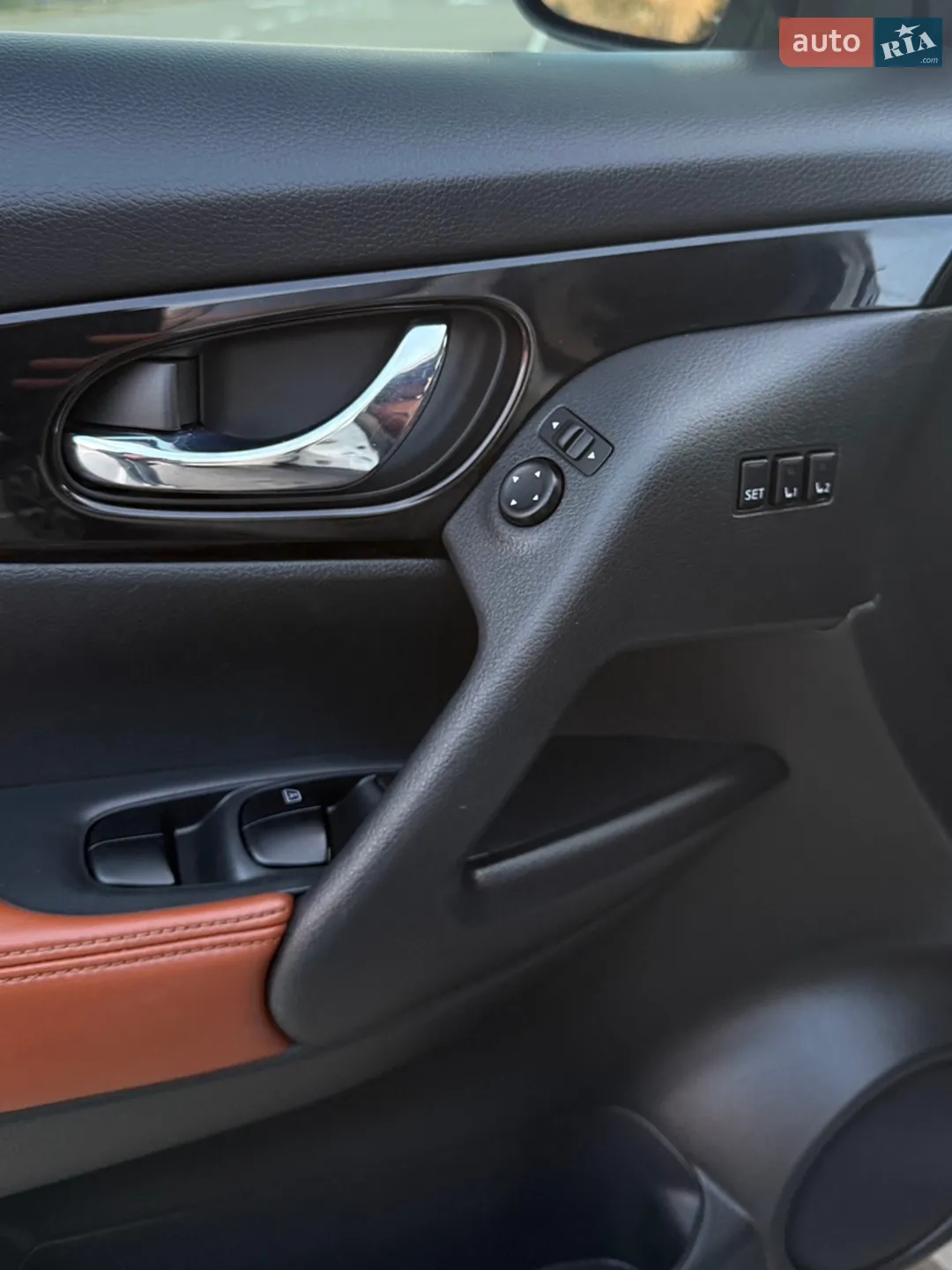 2016 Nissan Rogue - мініатюра 19