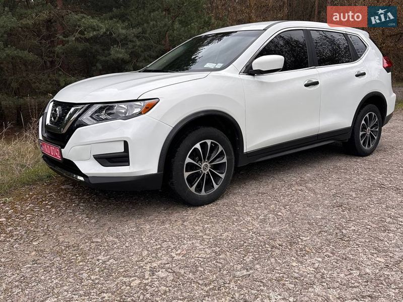 Позашляховик / Кросовер Nissan Rogue 2017 в Полтаві фото 4 Позашляховик / Кросовер Nissan Rogue 2017 в Полтаві