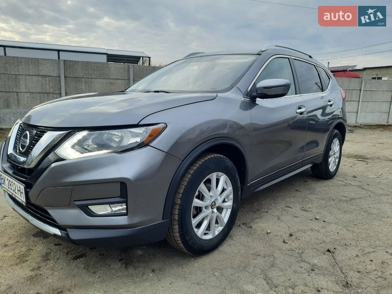 Позашляховик / Кросовер Nissan Rogue 2018 в Рівному