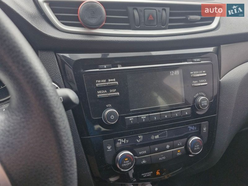 Внедорожник / Кроссовер Nissan Rogue 2016 в Киеве фото 6 Внедорожник / Кроссовер Nissan Rogue 2016 в Киеве