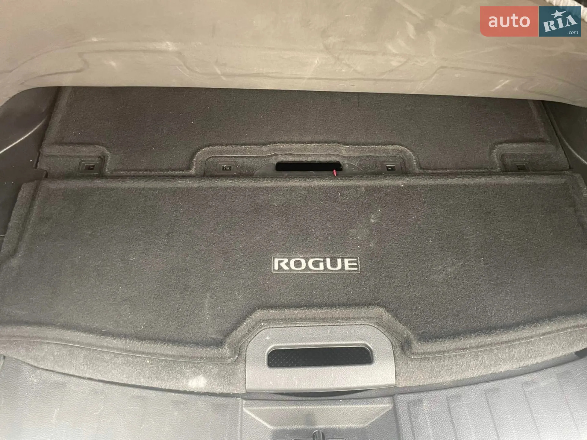 2017 Nissan Rogue - мініатюра 9